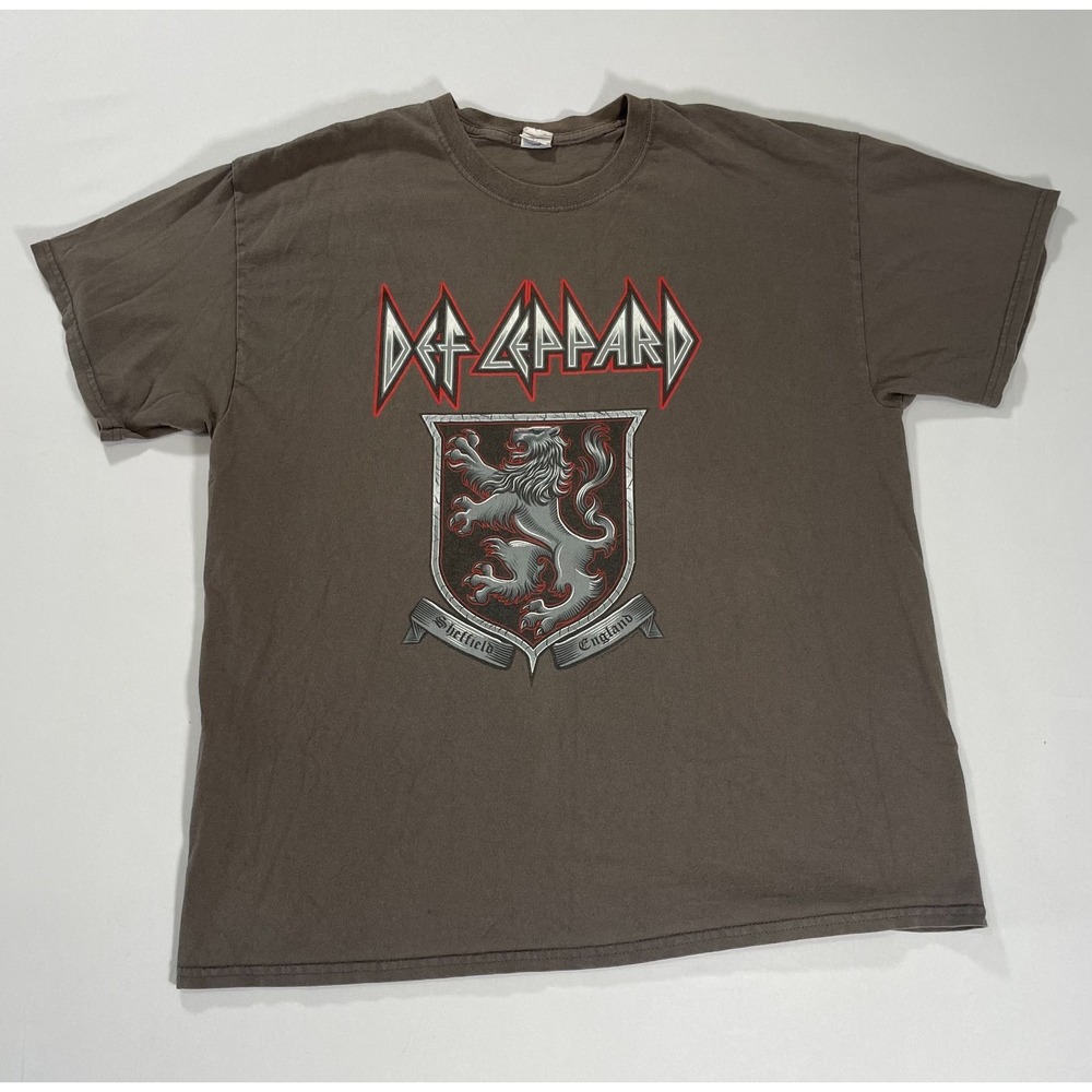 Def Leppard Tour 2017 T-Shirt Mens XL Short Sleeve Gray Crew Neck Cotton